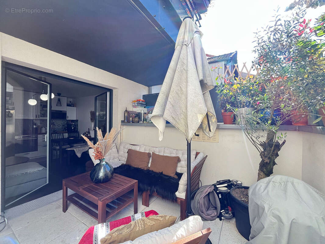 Appartement à SURESNES