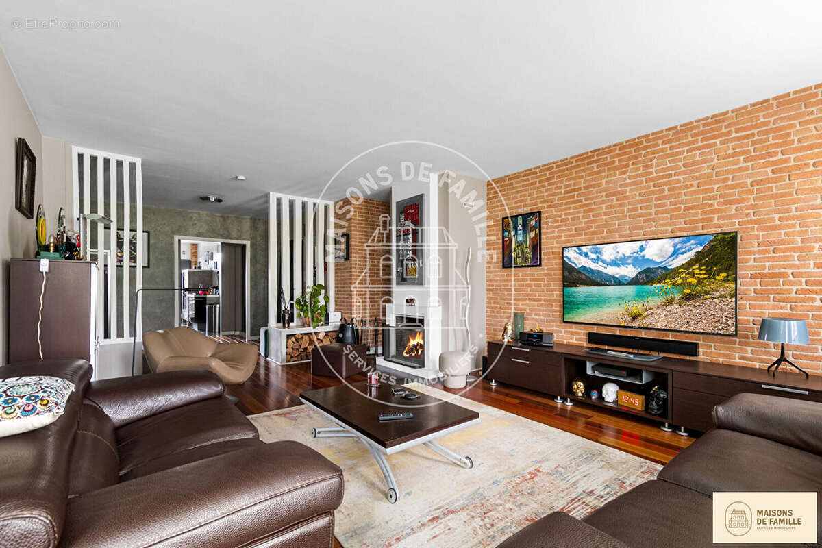 Appartement à LOUVECIENNES