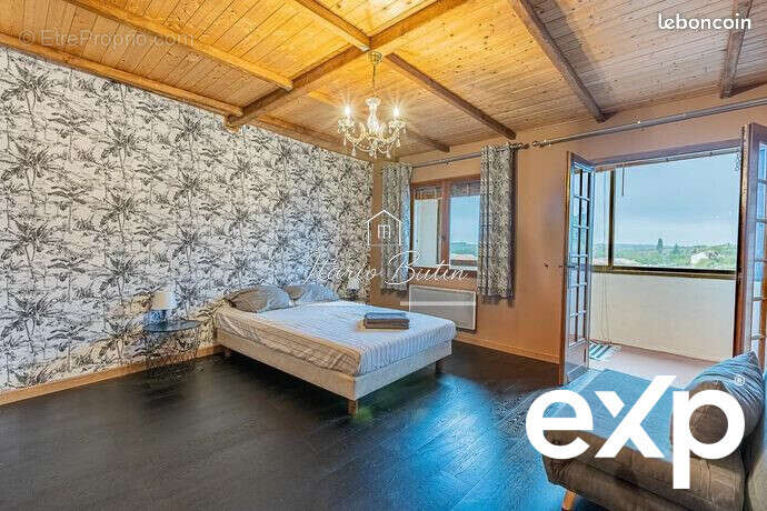 Maison à CORNEILHAN