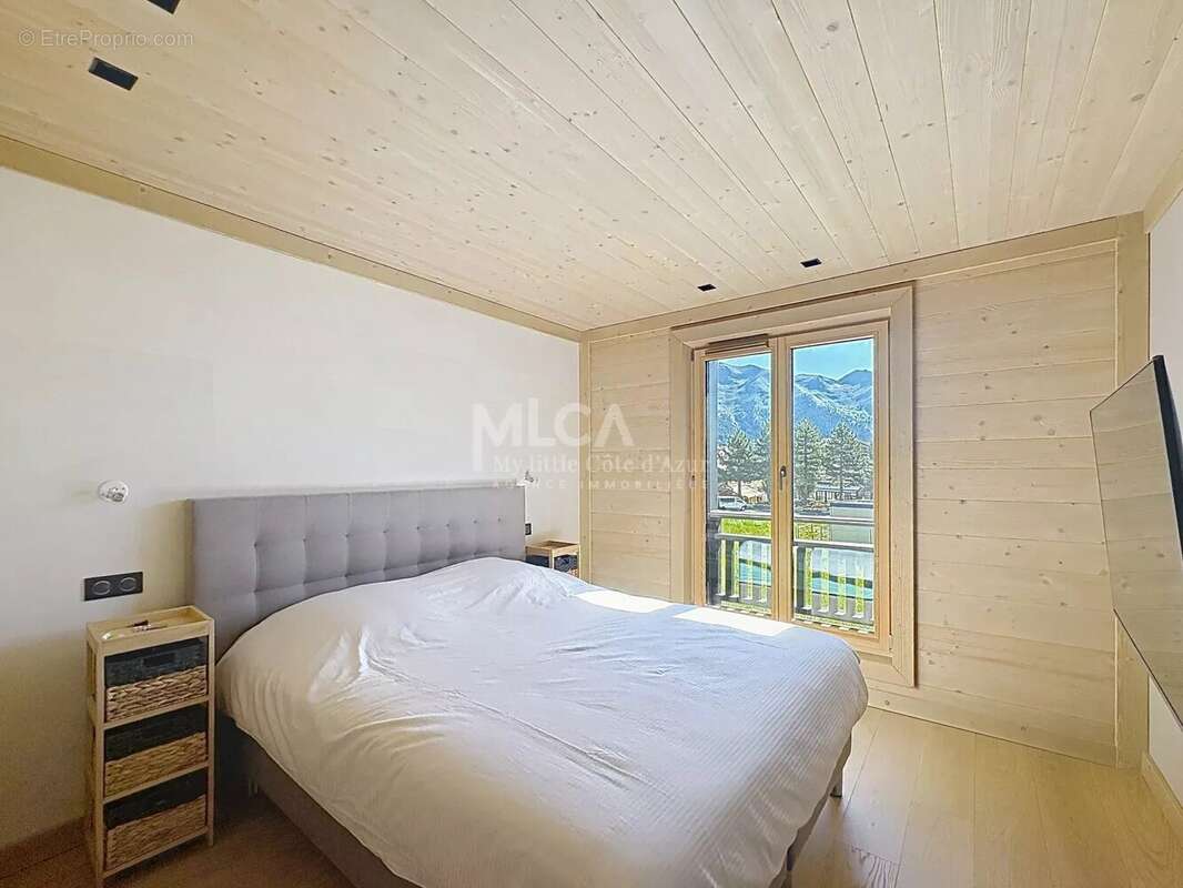 Appartement à SAINT-ETIENNE-DE-TINEE