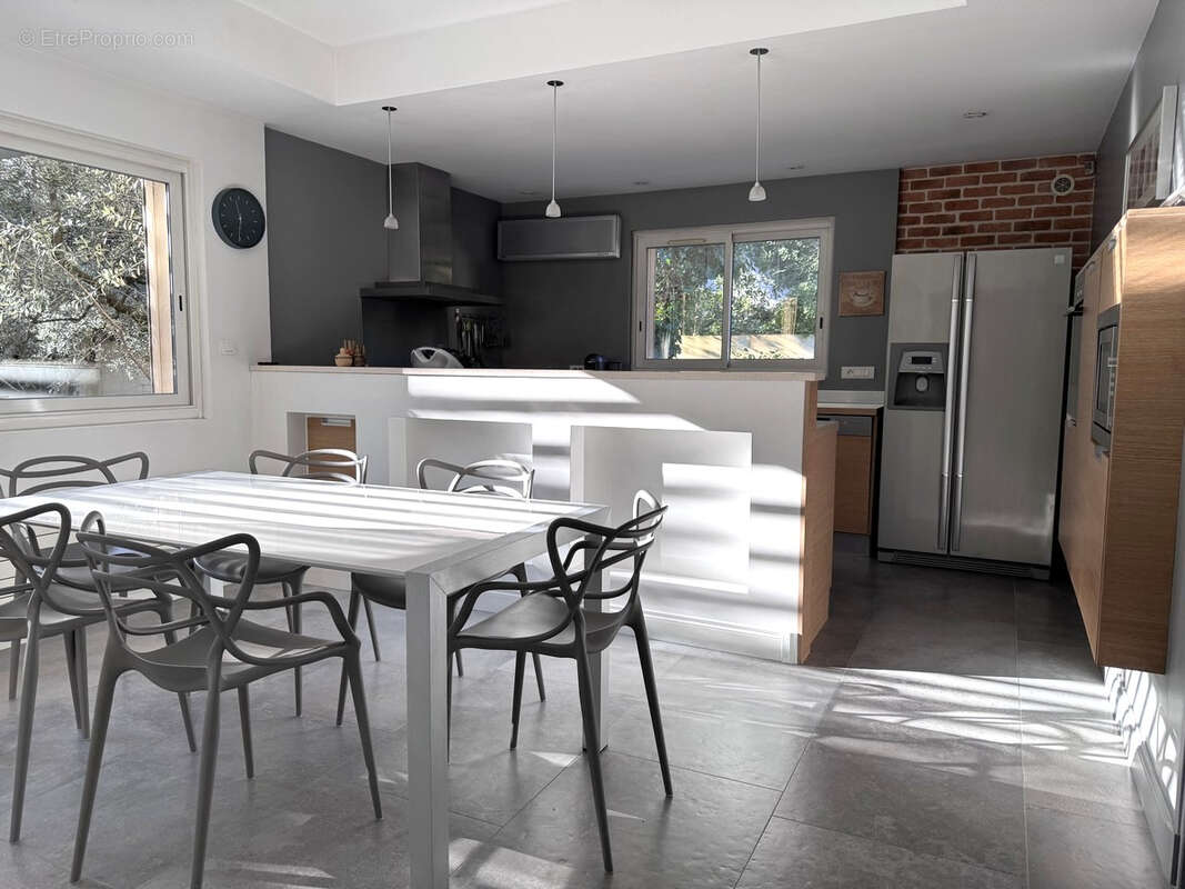 Maison à VILLENEUVE-LES-AVIGNON