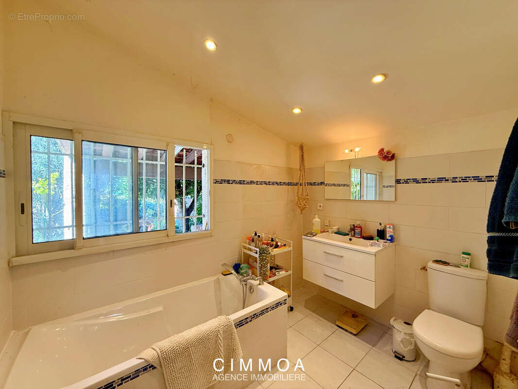 Maison à BALARUC-LE-VIEUX