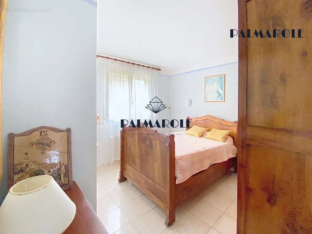 Maison à SAINT-CYPRIEN