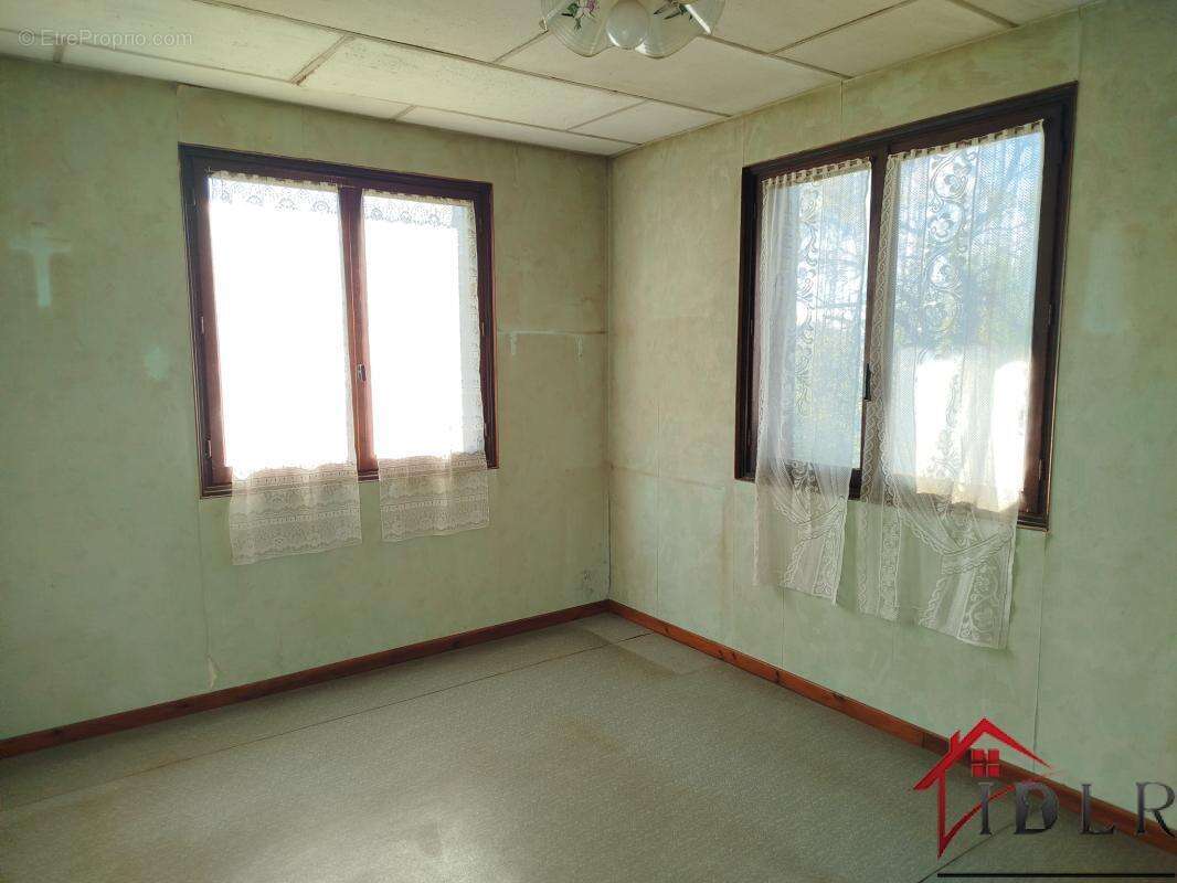 Maison à CHAMPSEVRAINE