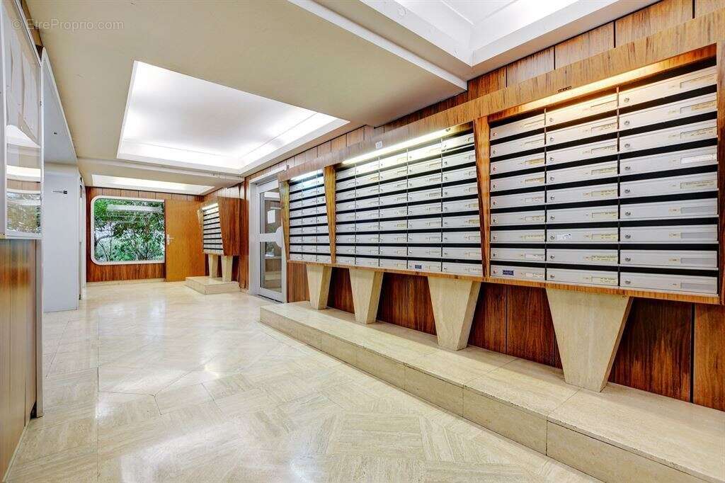 Appartement à PARIS-20E