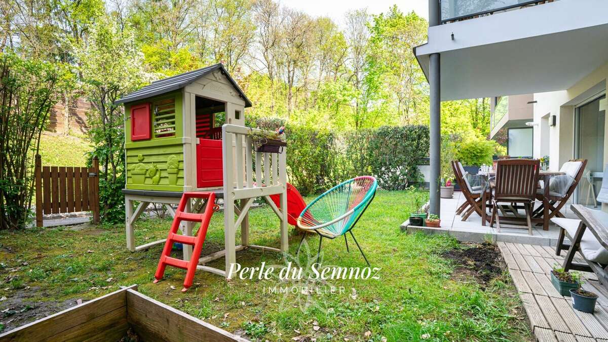 Appartement à SEYNOD