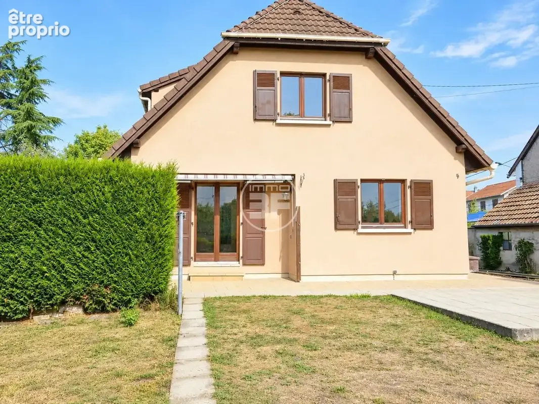Maison 5 pièces 114 m² à vendre à Saint-Louis (68300) - photo 8
