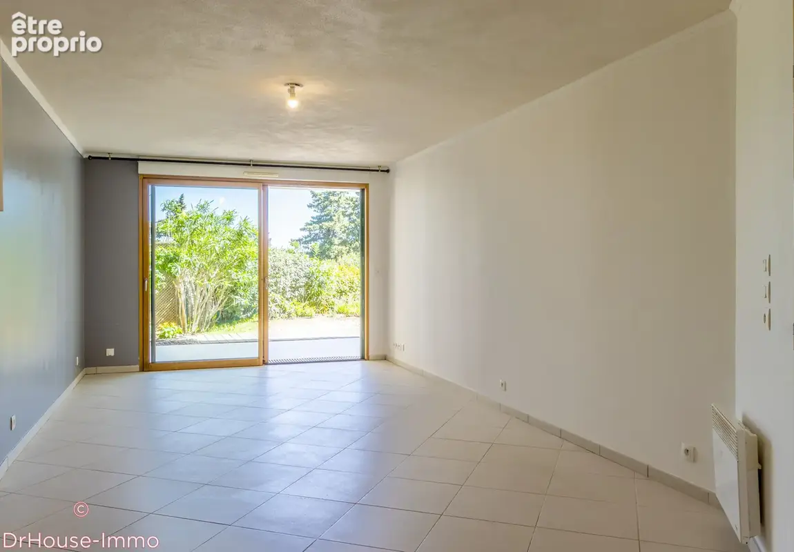 Appartement 3 pièces 63 m² à vendre à Cavalaire-Sur-Mer (83240) - photo 9