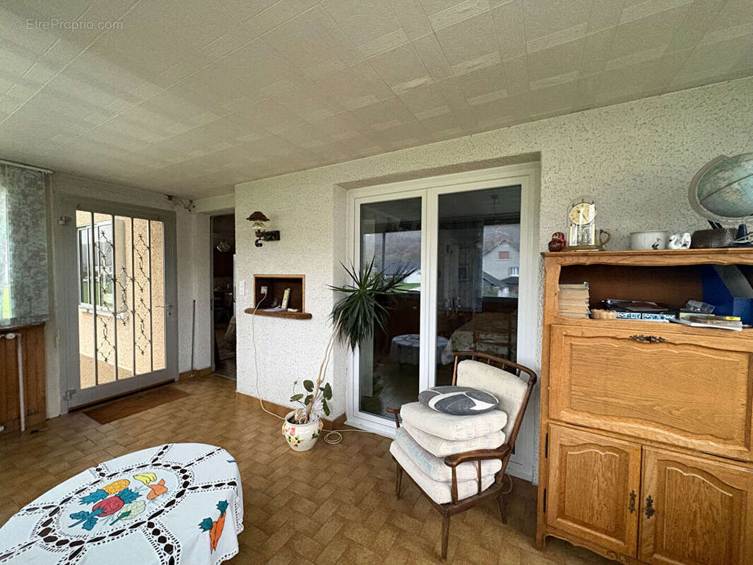 Maison à COLOMBIER-FONTAINE