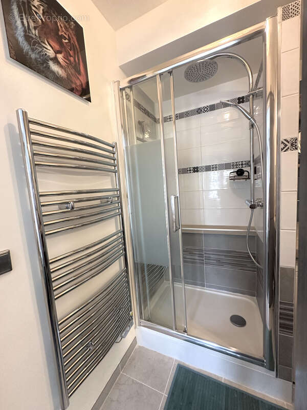 Appartement à VOISINS-LE-BRETONNEUX