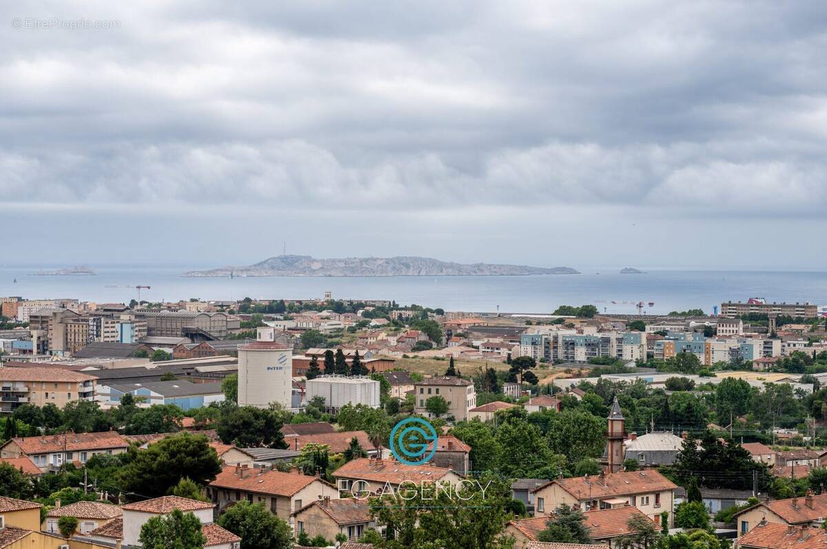 Appartement à MARSEILLE-15E