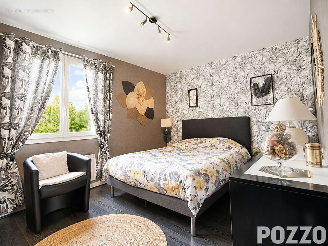 A vendre : Maison Saint Jean Des Champs 7 pièces 150 m2 - photo 8
