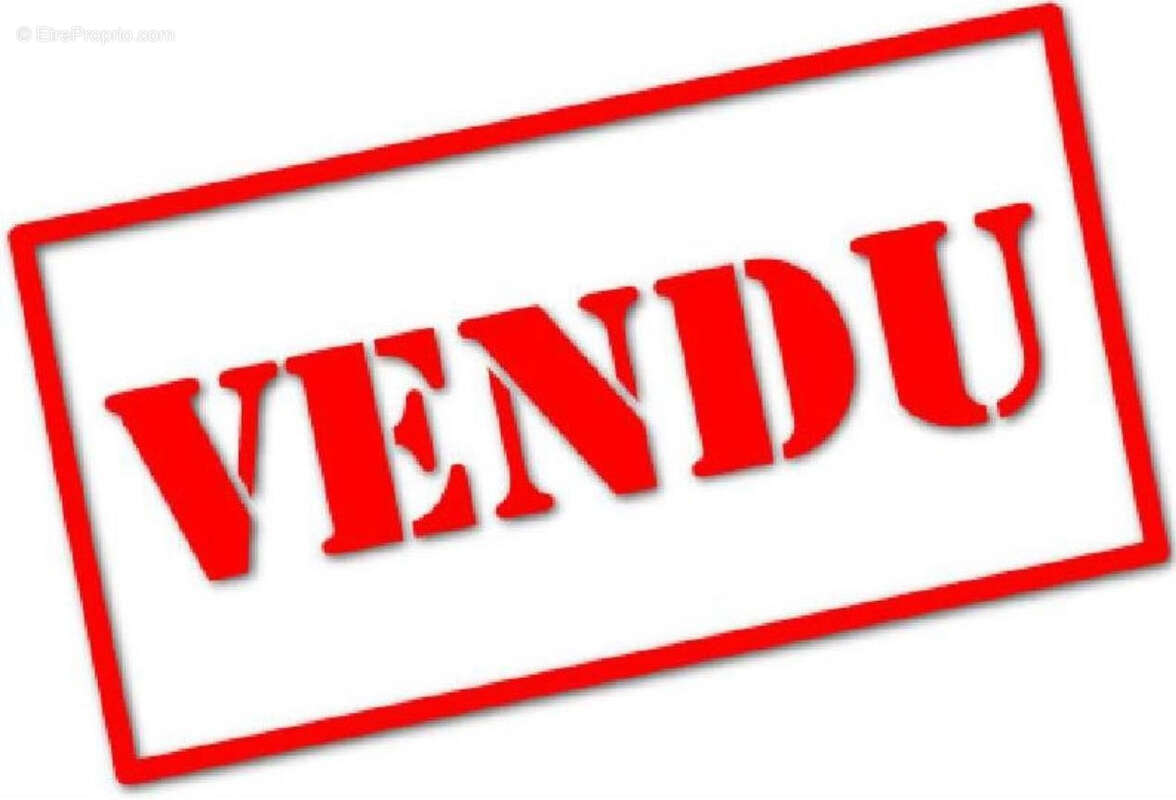 Maison à BRIQUEMESNIL-FLOXICOURT