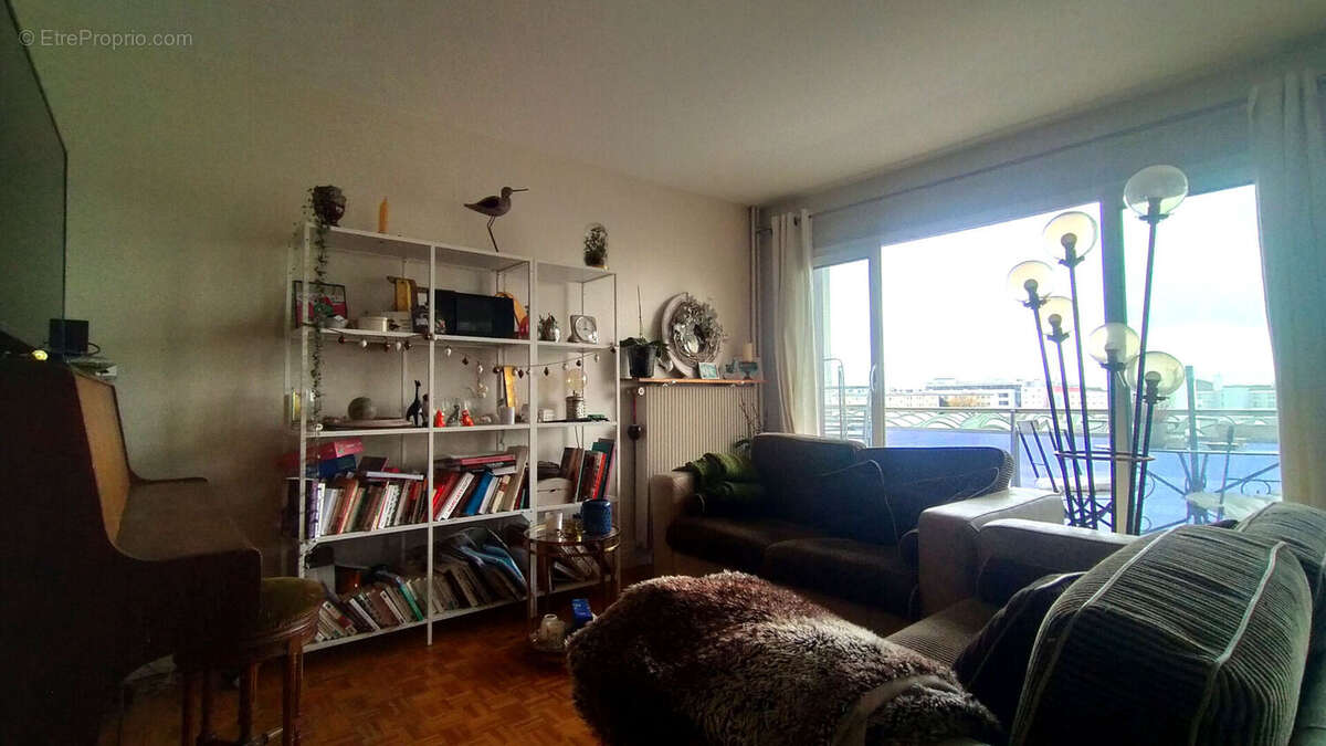 Appartement à FONTENAY-SOUS-BOIS