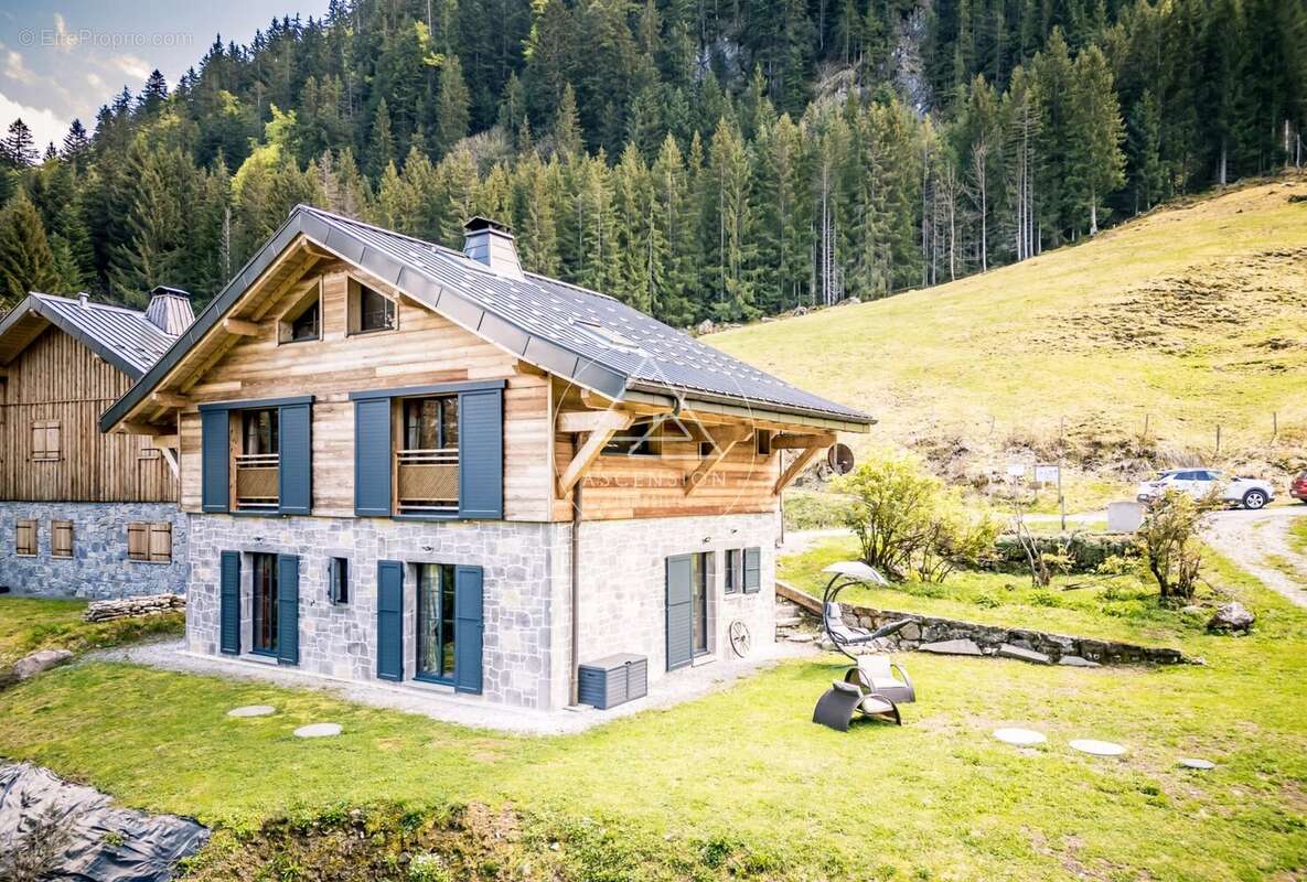Maison à ESSERT-ROMAND