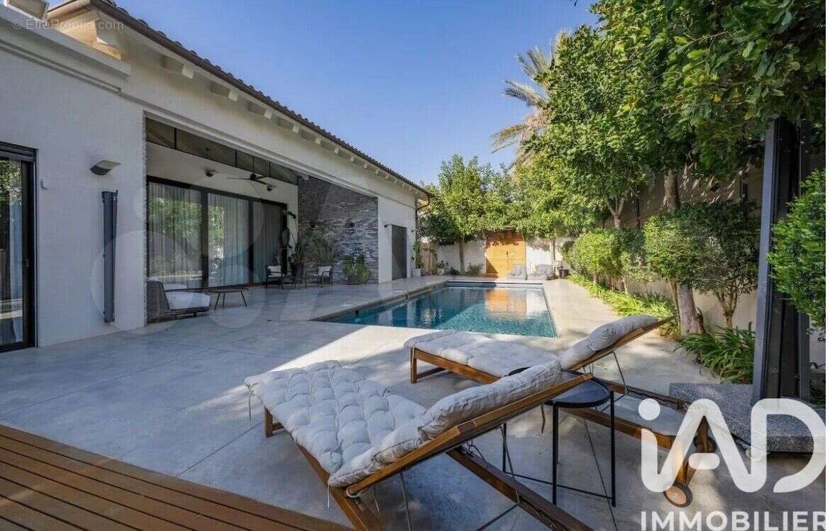 Photo 5 - Maison à LE CASTELLET