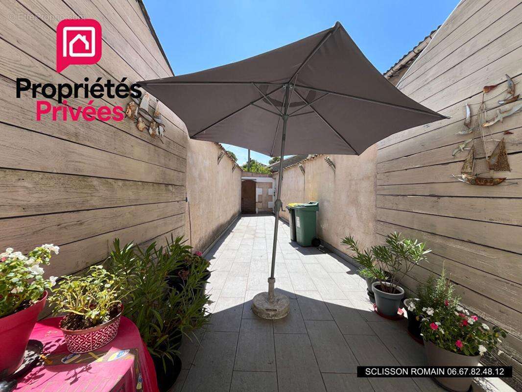 Maison de ville - Mortagne Sur Gironde -  91 m2 - commerces à pied - PRIX 148 990 HAI - photo 8