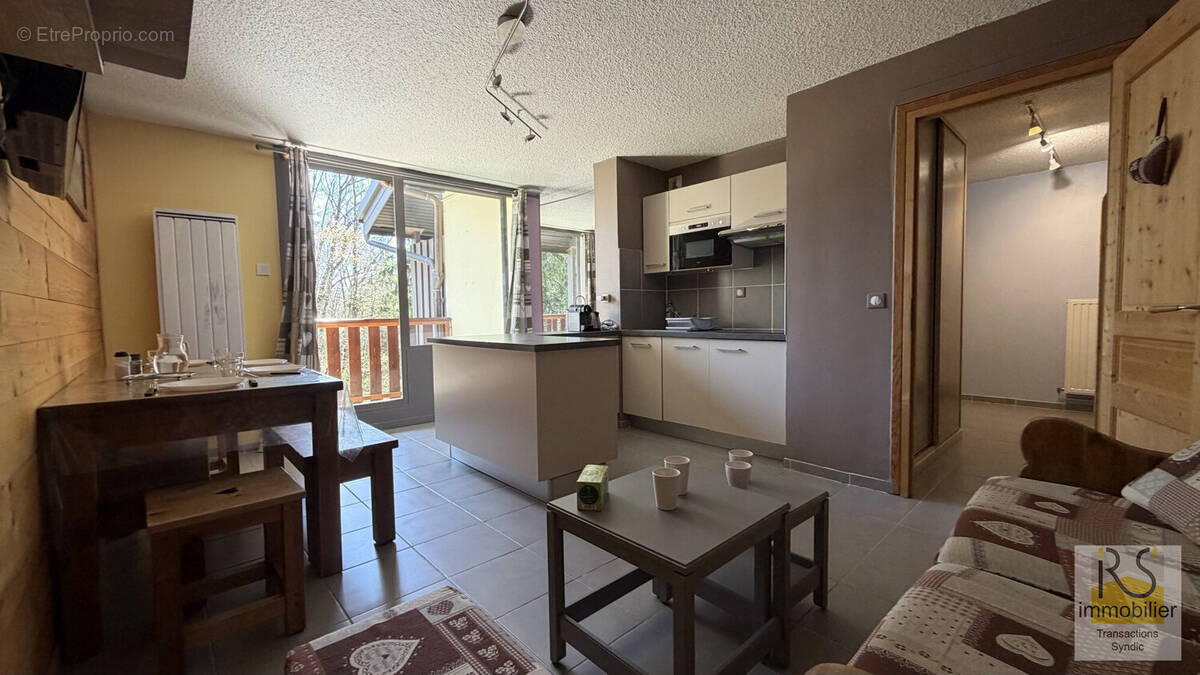 Appartement à ARACHES-LA-FRASSE