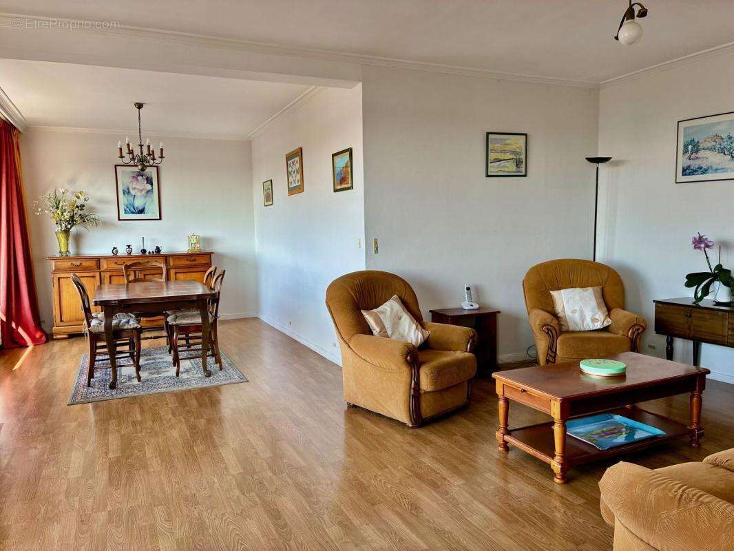 Appartement à CROIX