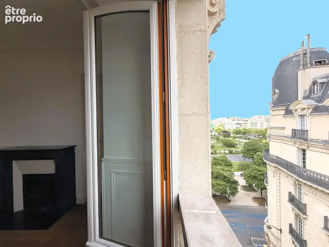 Dernier etage - place de la nation - photo 6