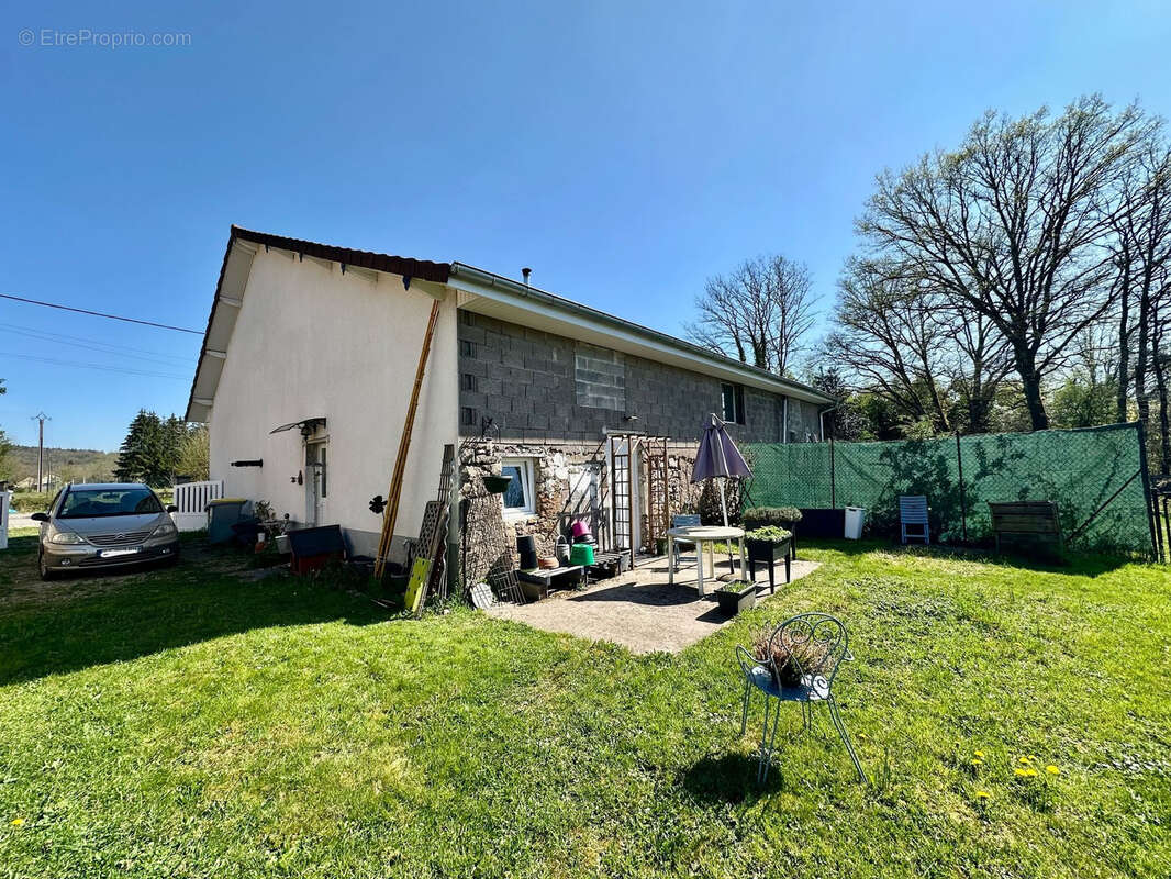 Maison à MALBOUHANS