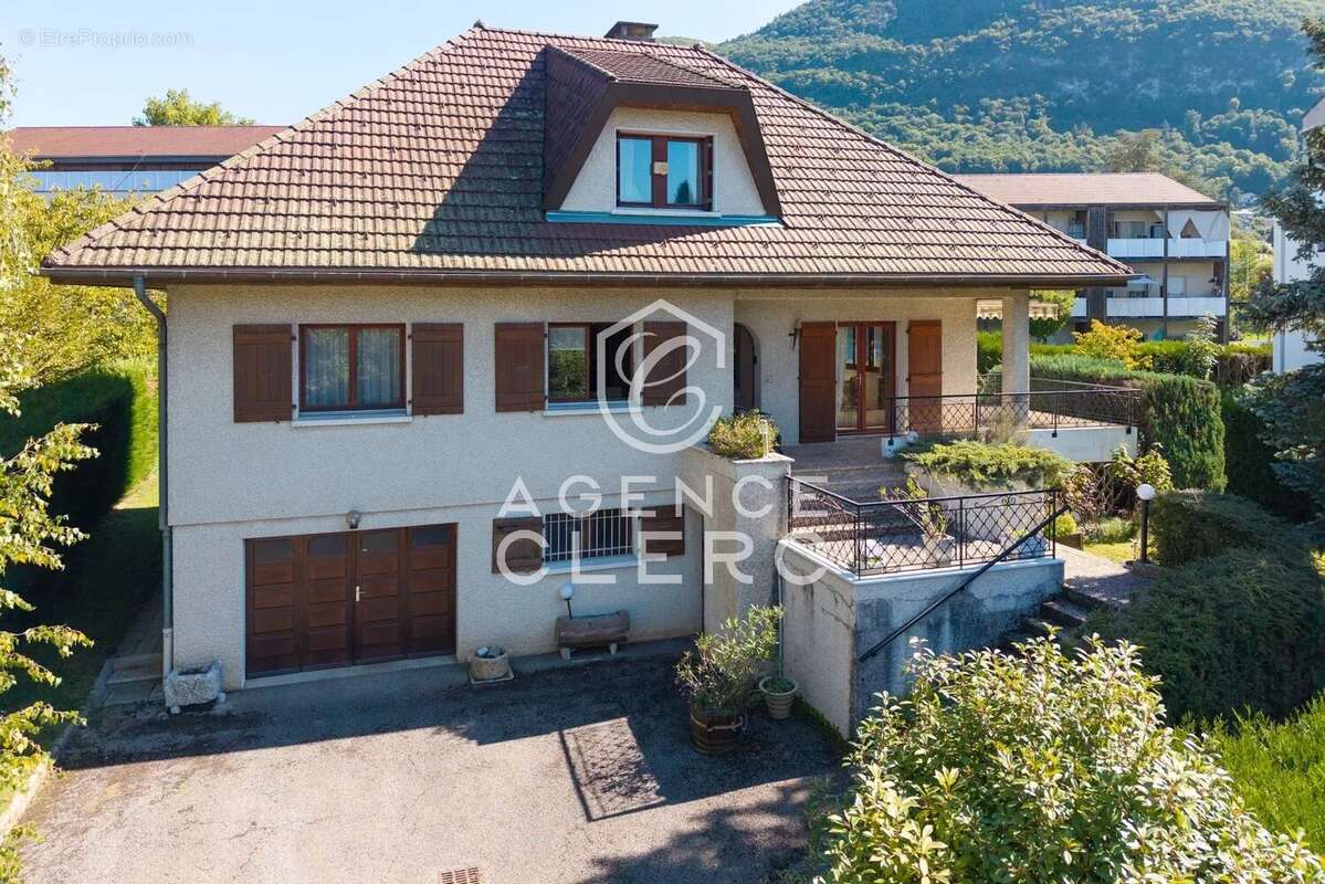 Maison à ANNECY-LE-VIEUX