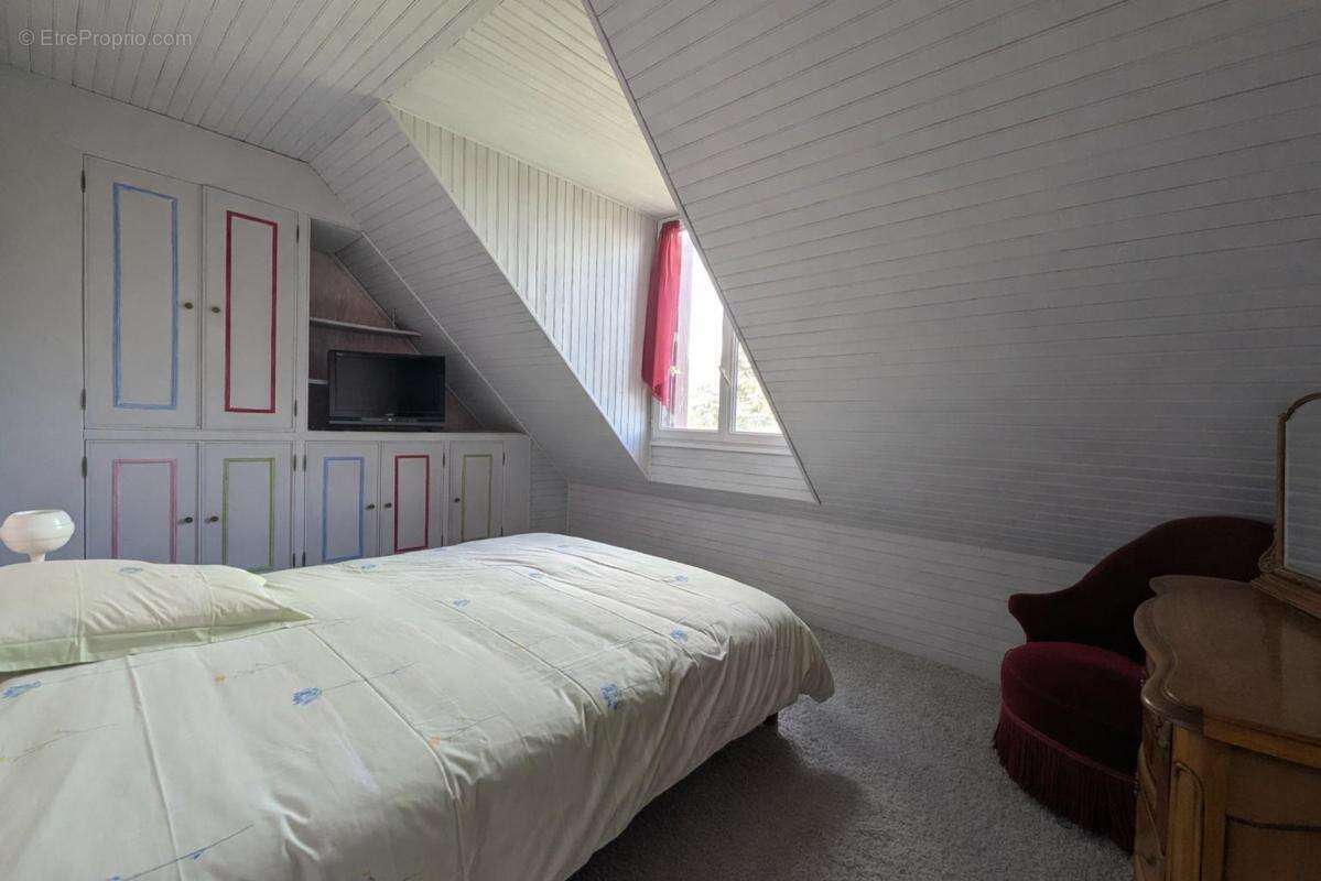 Maison à ETAMPES