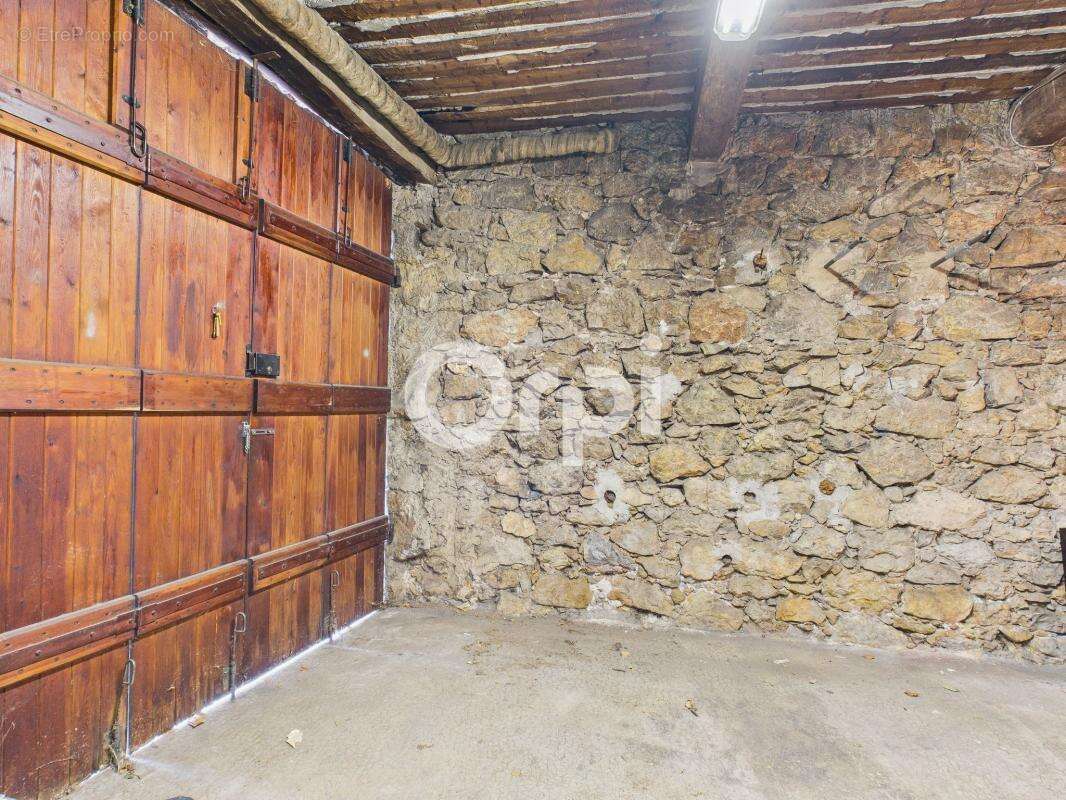 Maison à MONTAUROUX