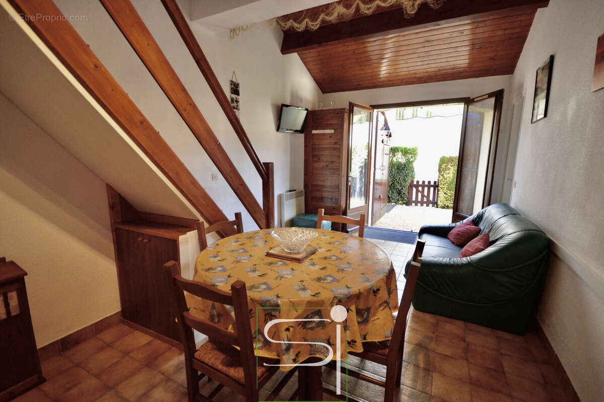 Appartement à VAUX-SUR-MER