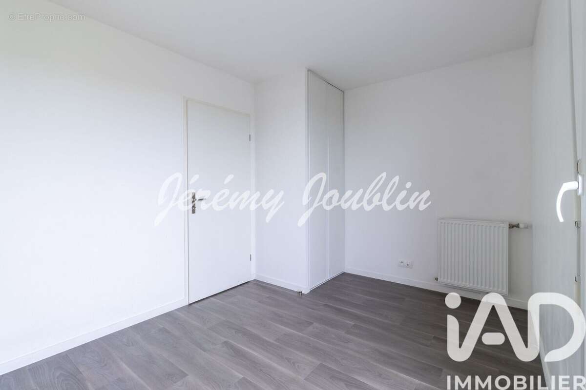Photo 7 - Appartement à JOUY-LE-MOUTIER