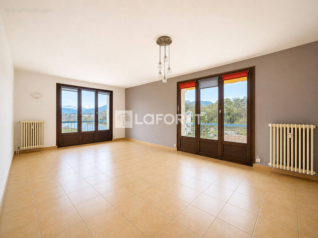 Appartement à LA RAVOIRE