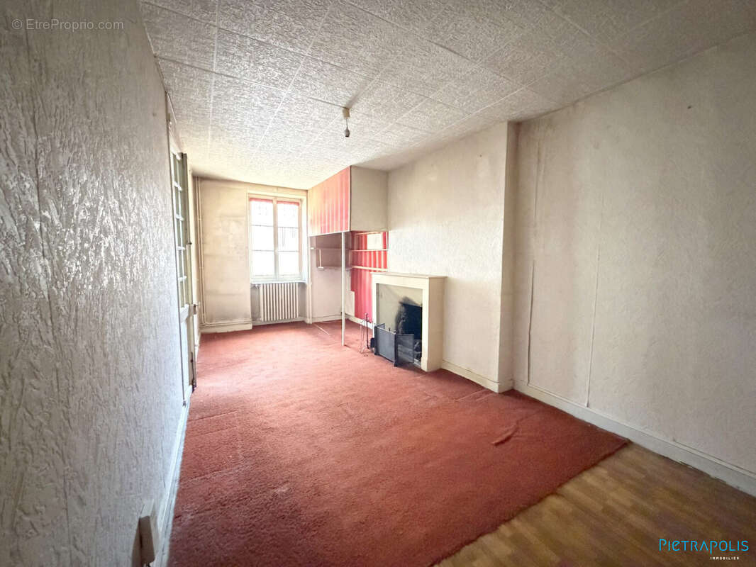 Appartement à GIVRY