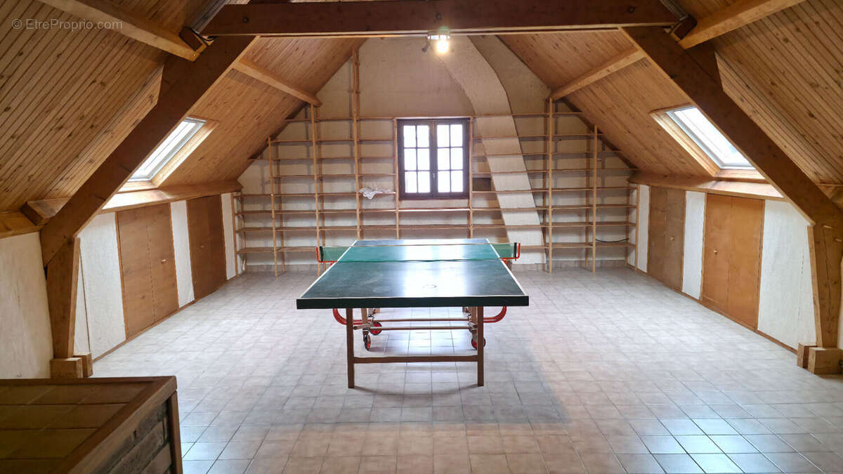 Maison à DONGES