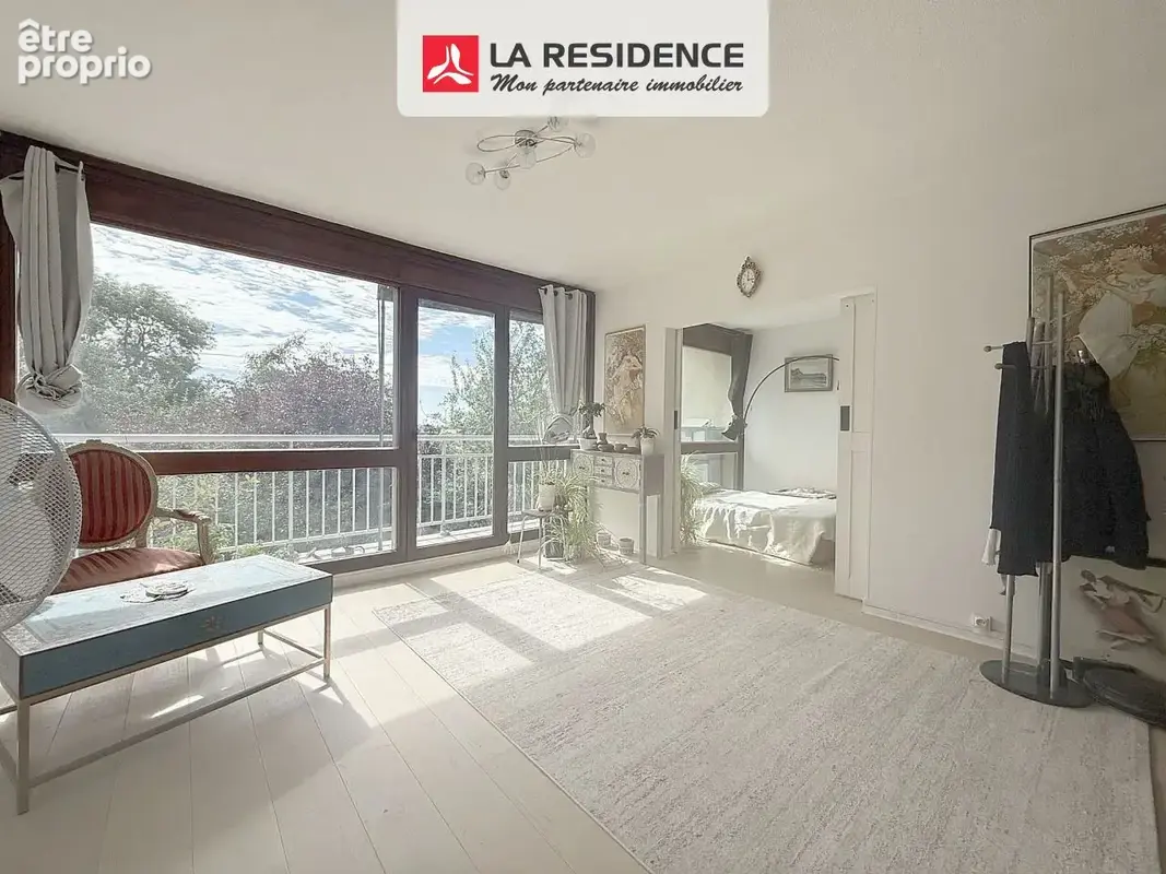 Appartement à VELIZY-VILLACOUBLAY