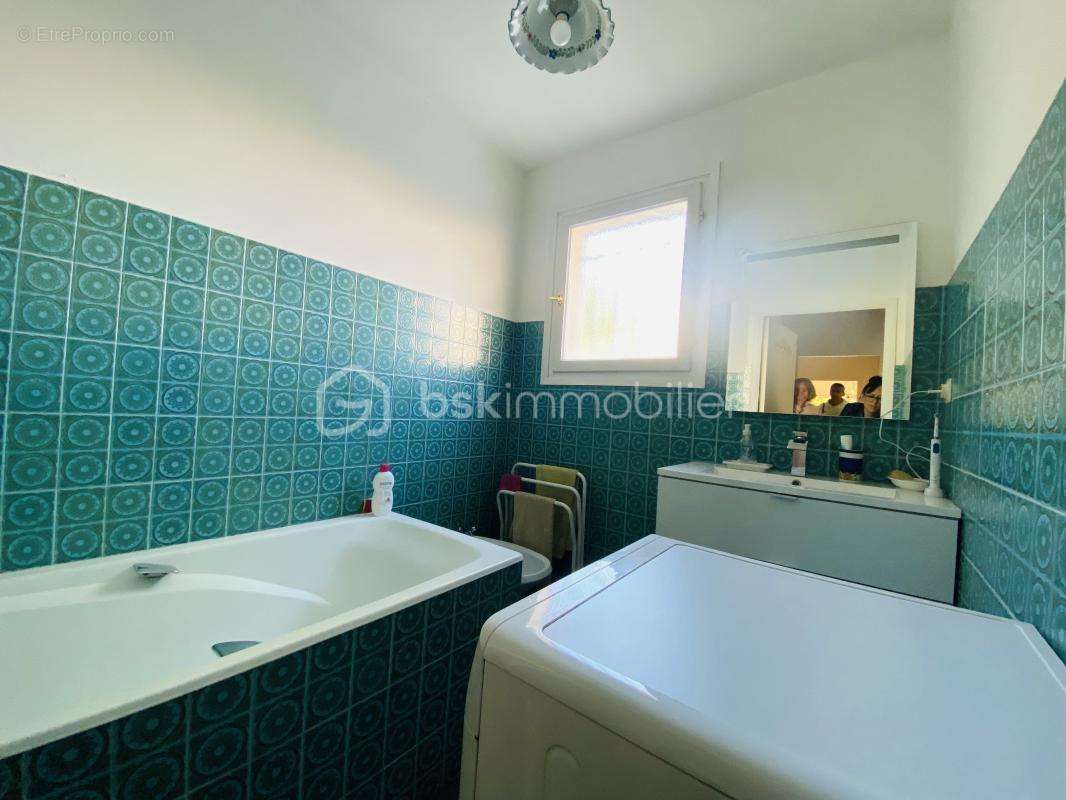 Appartement à SANARY-SUR-MER