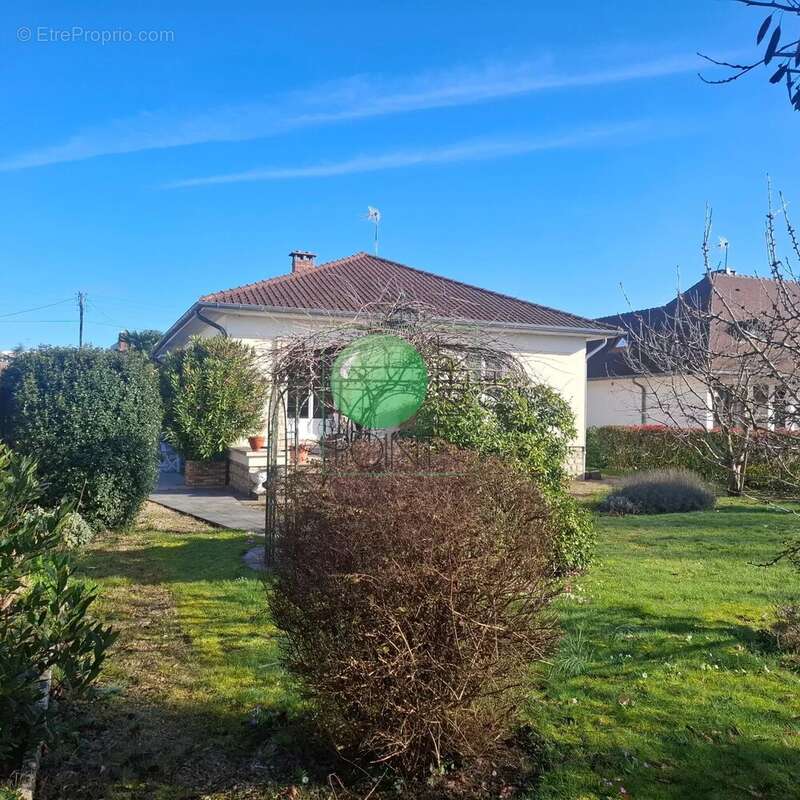Maison à BALLANCOURT-SUR-ESSONNE