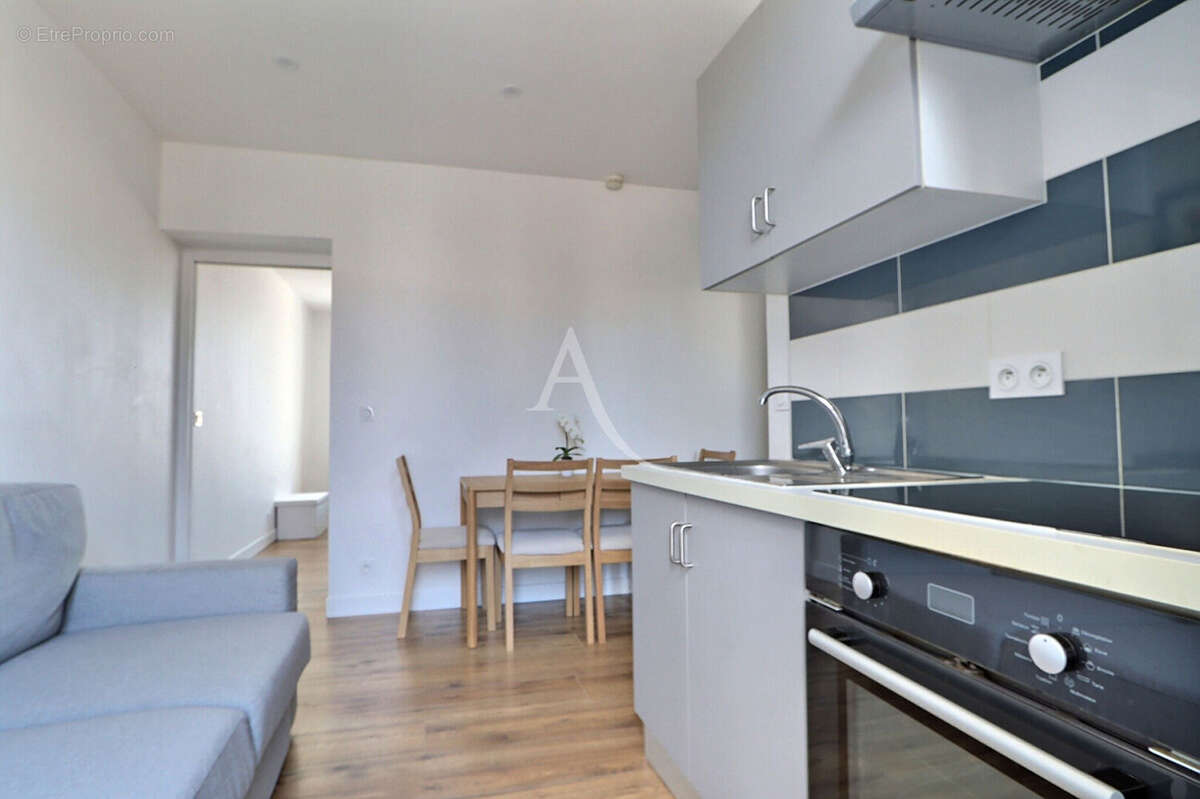Appartement à AUBERVILLIERS