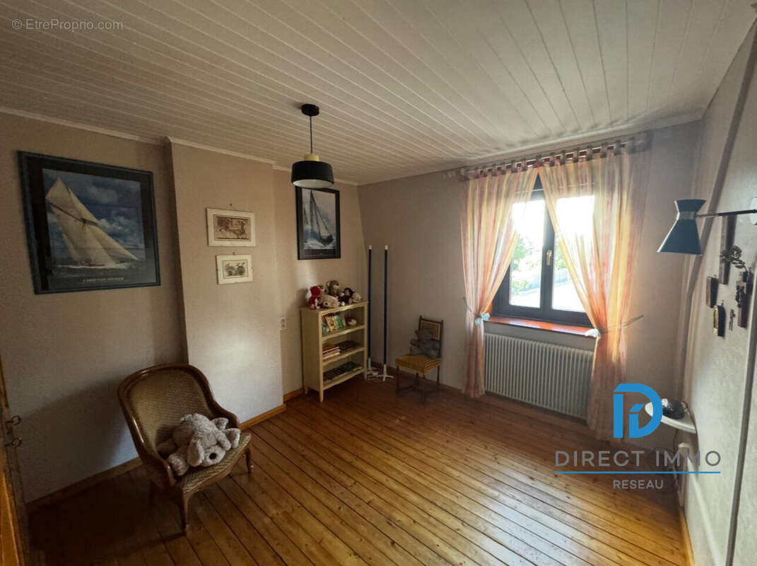 Maison 100 m² à Neuville-Saint-Vaast  - photo 3