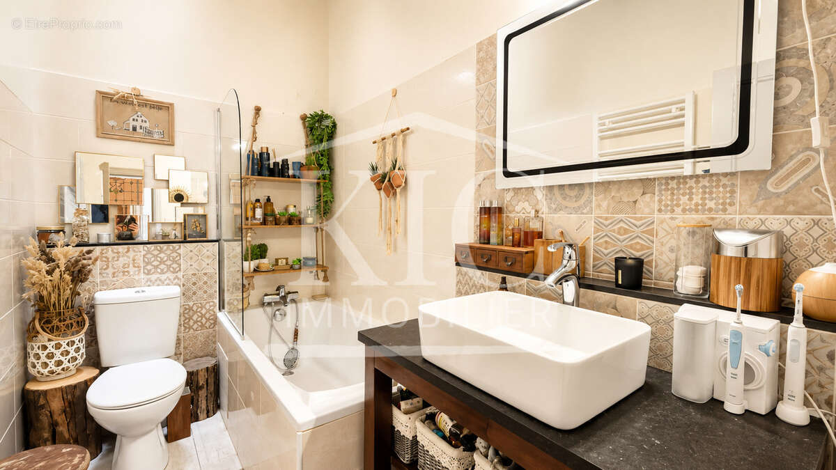Appartement à CARCASSONNE
