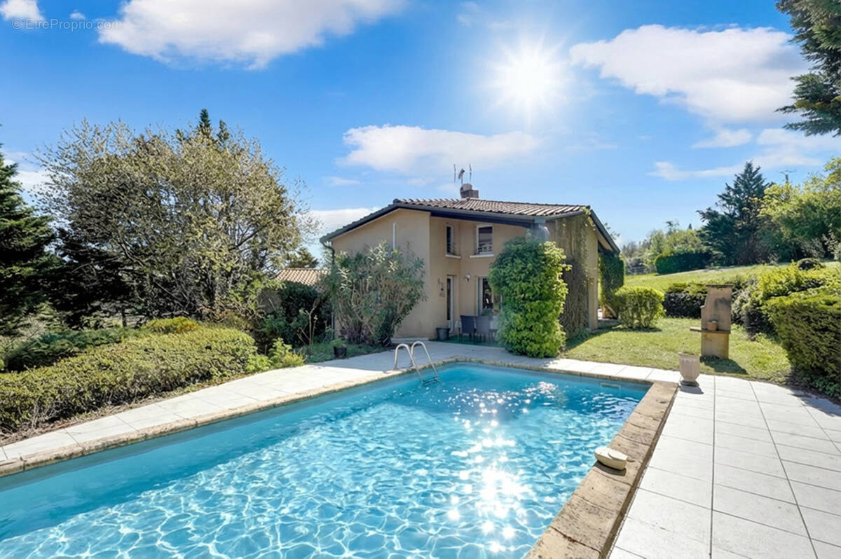 Maison à VIGOULET-AUZIL