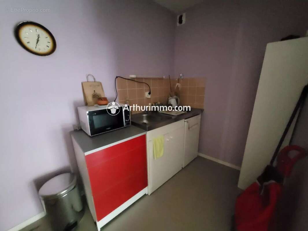 Appartement à SAINT-JEAN-D'ANGELY