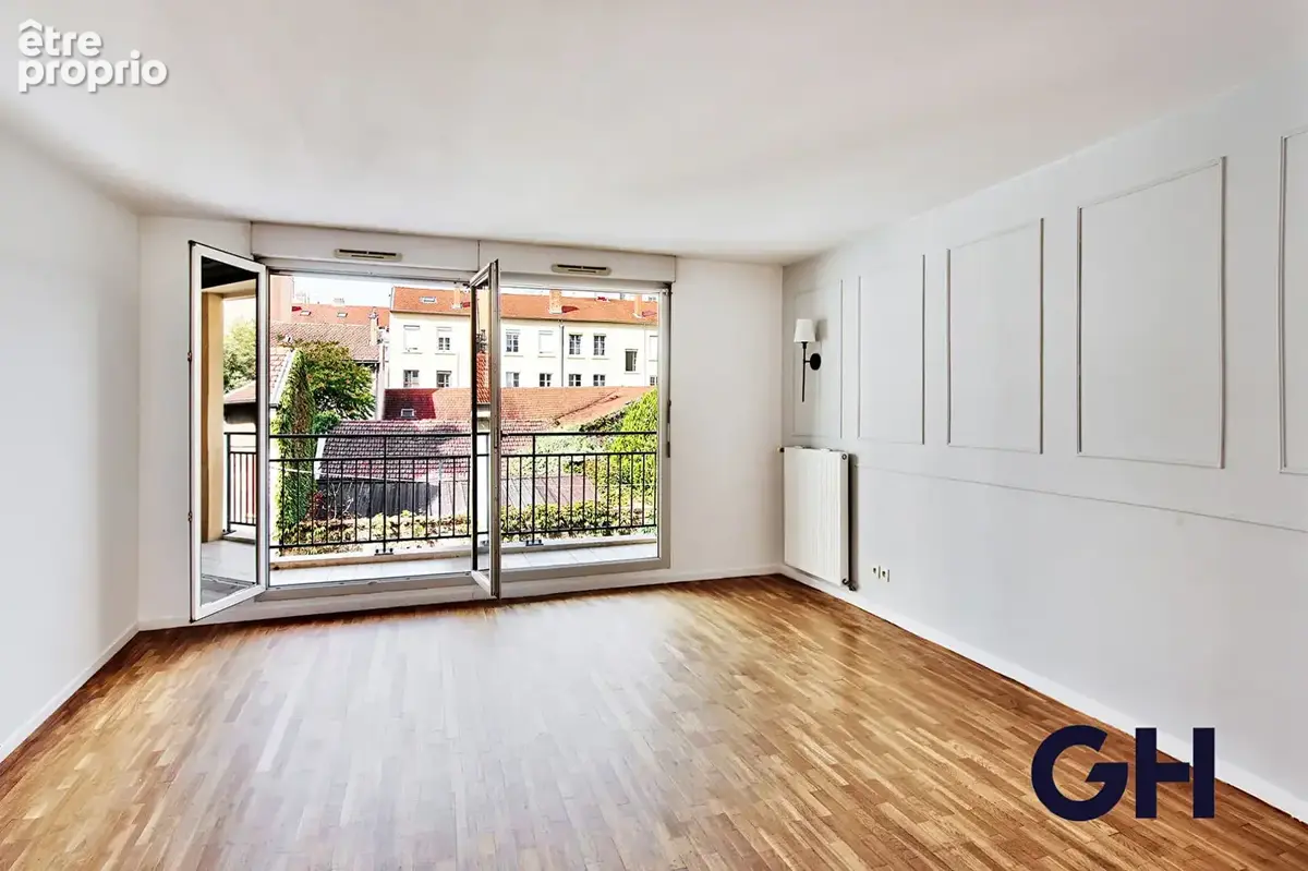 Appartement Villeurbanne 3 pièces avec balcon et garage - photo 2