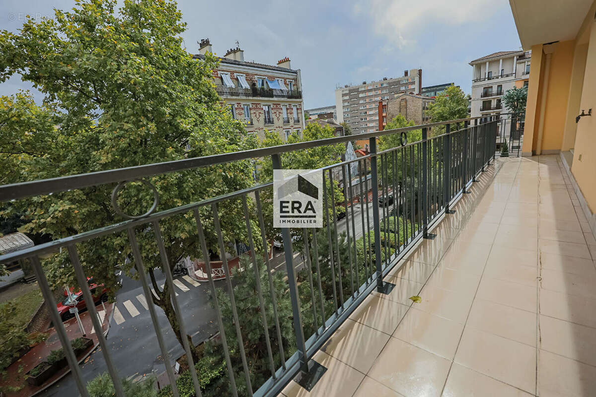 Appartement à MONTROUGE