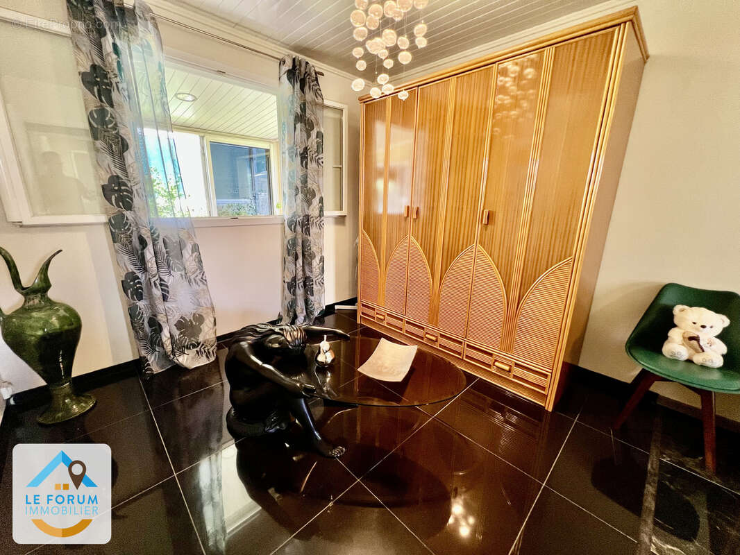 Saint joseph 97480 - villa de plain pied - en parfait etat - beaux volumes - proche des commodites - photo 12