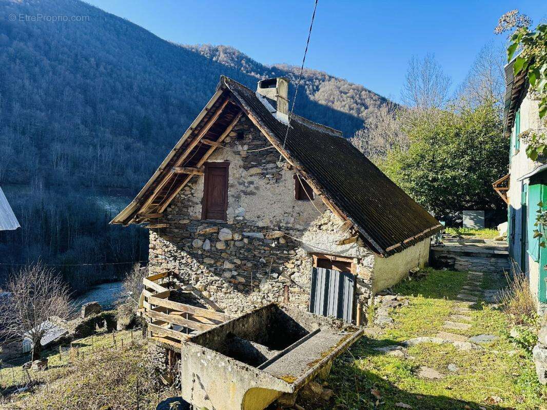 Maison à LE PORT