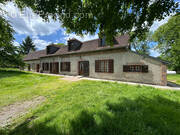 Maison à CHAMPS