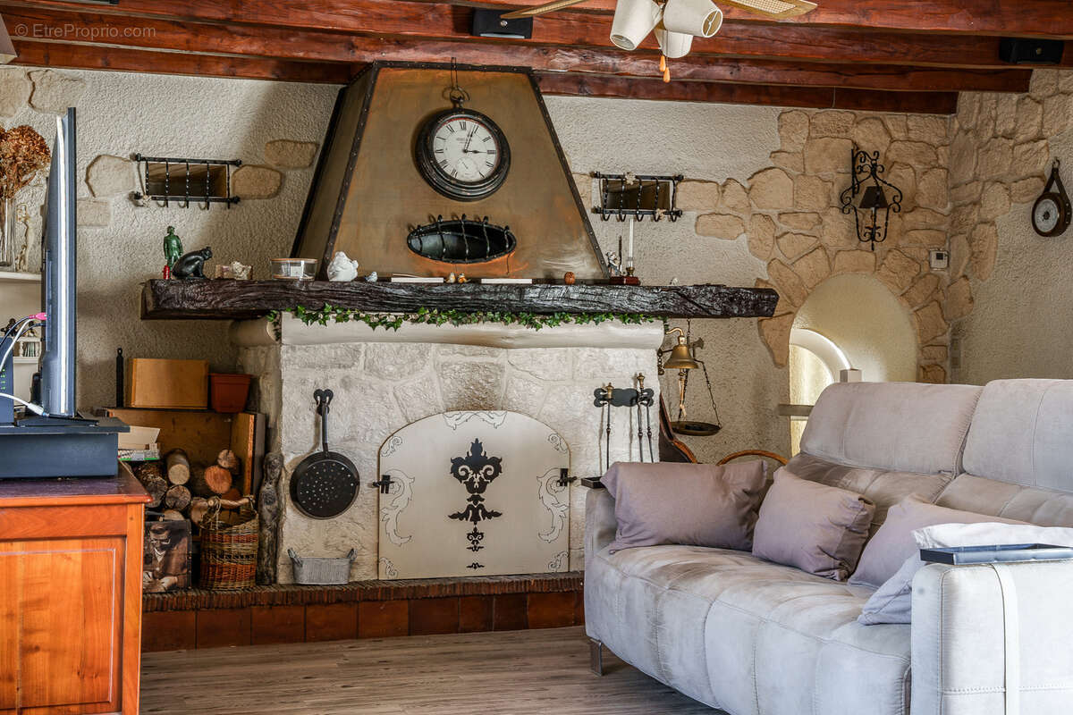 Maison à VIEUVICQ