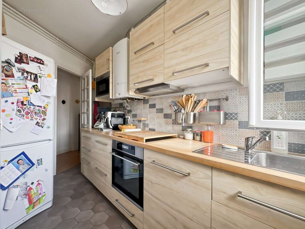 Appartement 61 m² à Asnieres-Sur-Seine  - photo 4