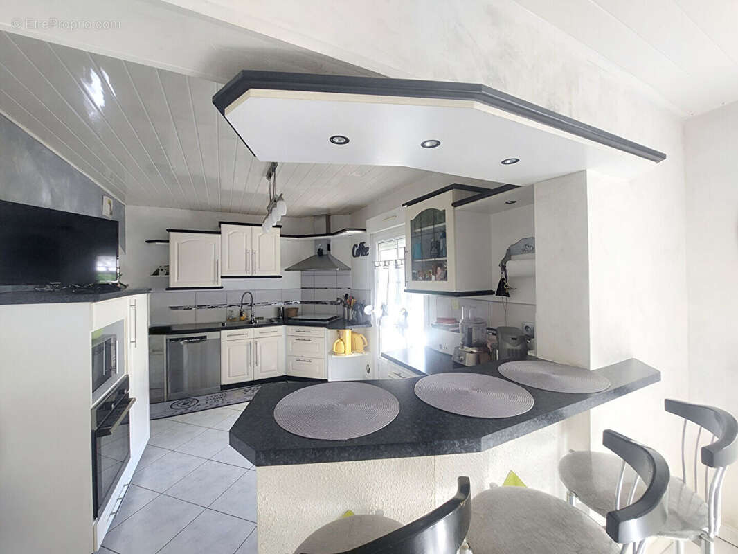 Maison à FOLSCHVILLER