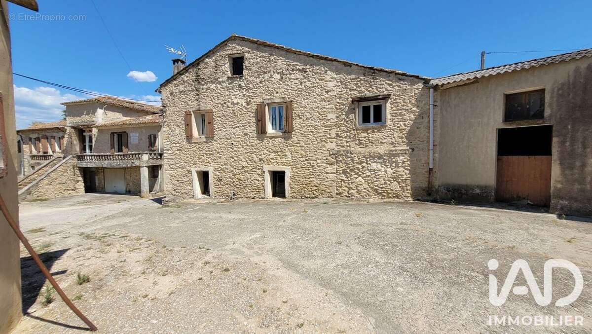 Photo 8 - Maison à MENERBES